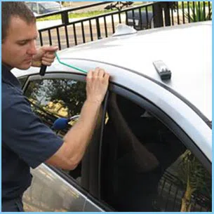 Riverside Locksmith Service Riverside, CT 203-347-3134 - 15-carlockout
