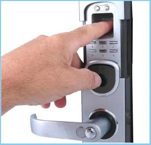 Riverside Locksmith Service Riverside, CT 203-347-3134 - 4-security-locks